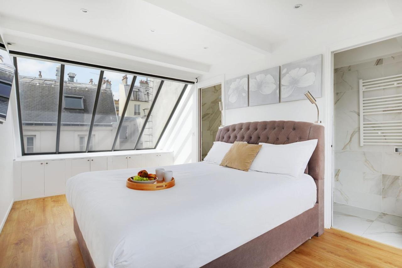 Exceptional Triplex With Terrace - Montmartre Leilighet Paris Eksteriør bilde