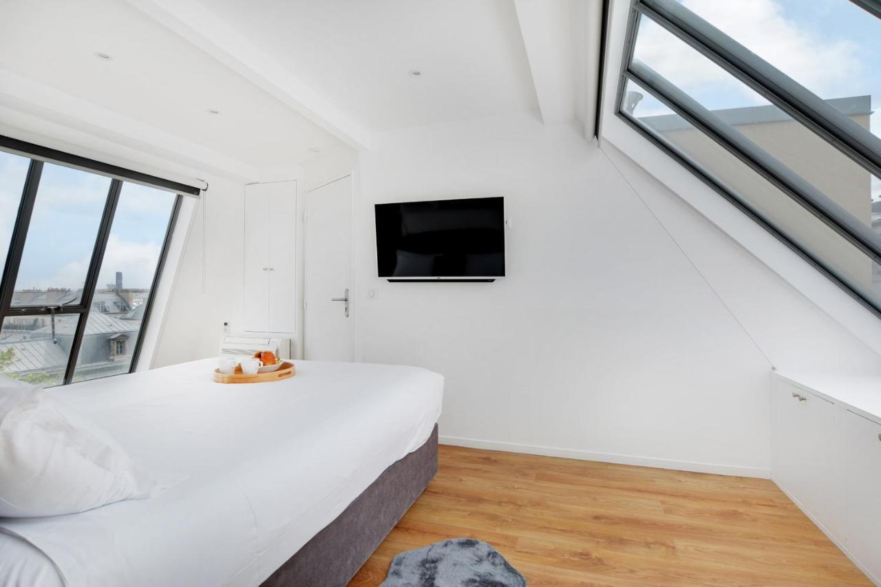 Exceptional Triplex With Terrace - Montmartre Leilighet Paris Eksteriør bilde